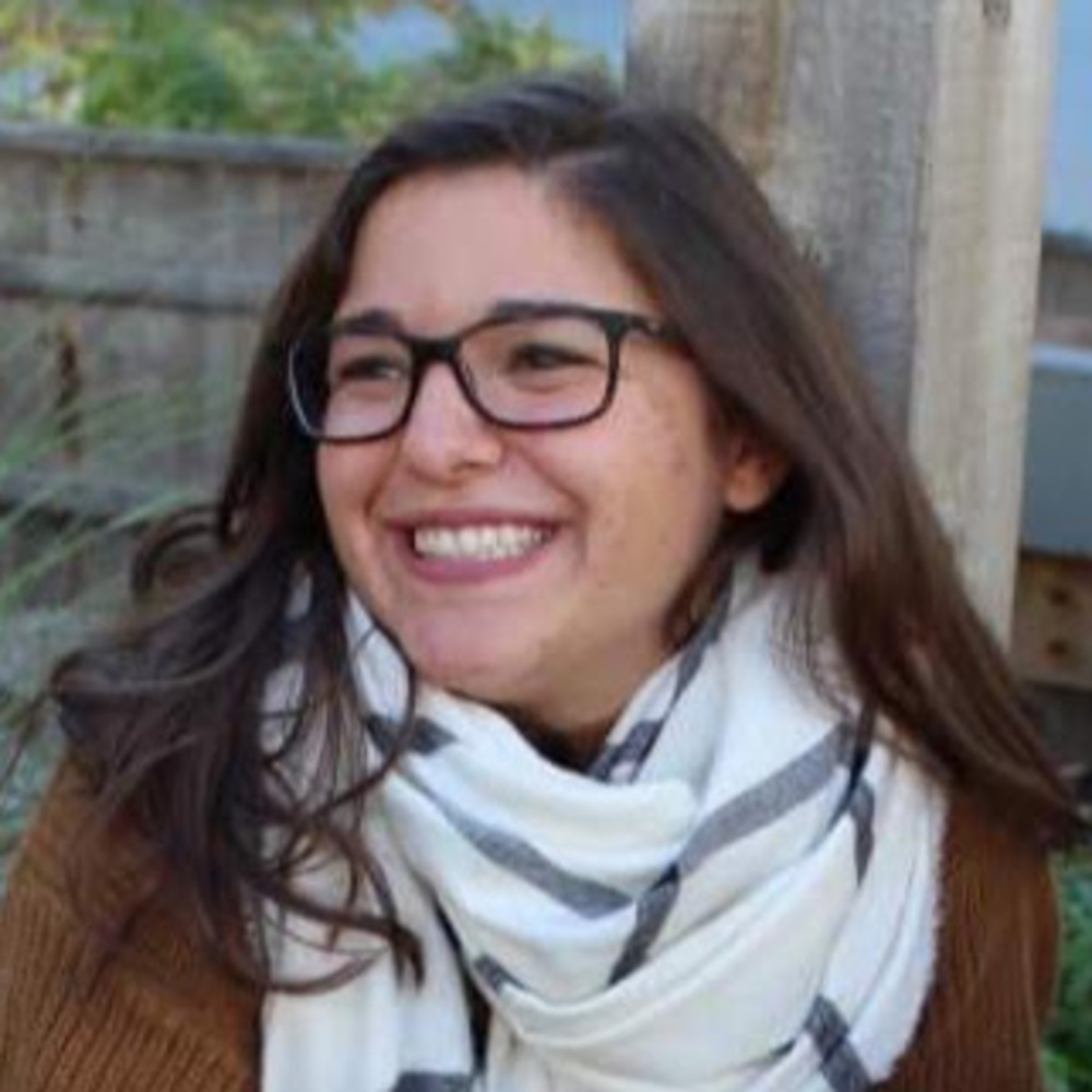 Meet your Posher, Sonia